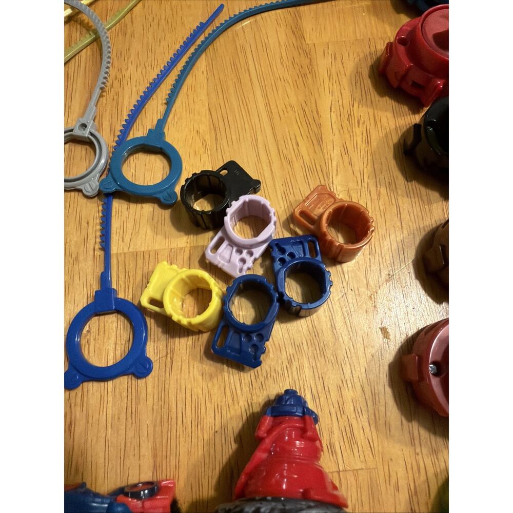 Beyblade Lot Of 37 With Launchers Rip Cords Takara Tomy Hasbro Vintage Y2K - Picture 7 of 10